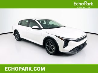 Used 2025 Kia K4 FWD video 1