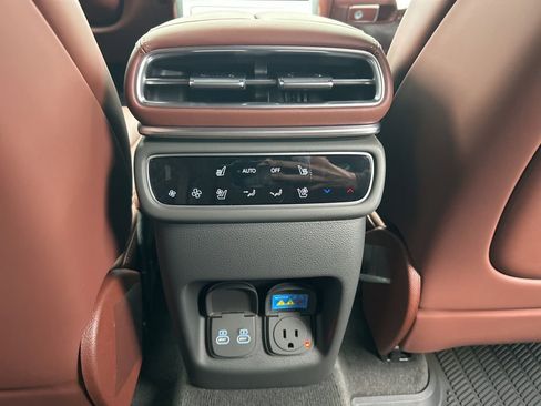 New 2026 Genesis GV80 3.5T Prestige AWD/4WD image 33