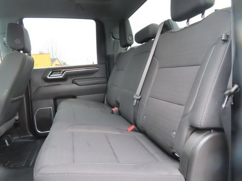 Used 2025 Chevrolet Silverado 2500 LT w/ Convenience Package AWD/4WD image 38