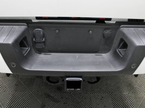 Used 2025 Ford F450 Platinum w/ FX4 Off-Road Package image 49