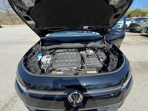 New 2026 Volkswagen Tiguan SE AWD/4WD image 16