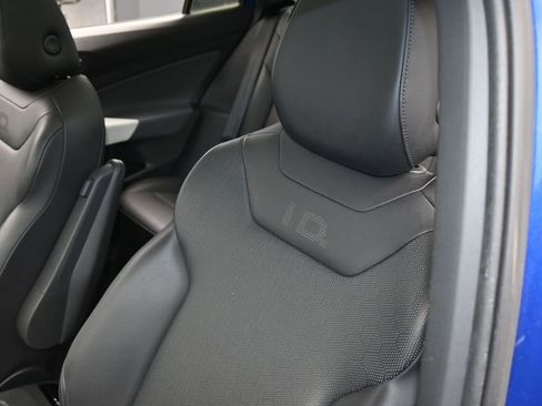 Used 2021 Volkswagen ID.4 1st Edition image 15