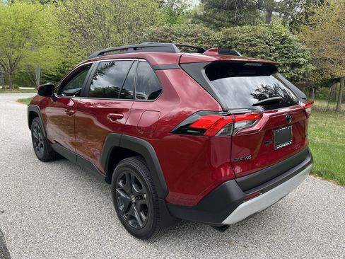 Used 2024 Toyota RAV4 Adventure w/ Convenience Package image 8