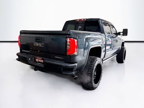 Used 2018 GMC Sierra 1500 Denali w/ Denali Ultimate Package AWD/4WD image 6