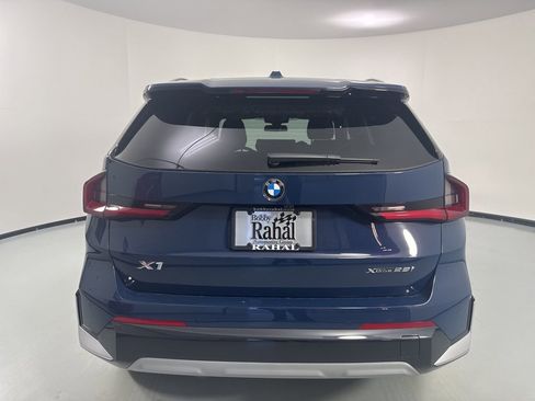 New 2026 BMW X1 xDrive28i AWD/4WD image 6
