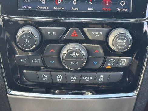 Used 2020 Jeep Grand Cherokee Trailhawk image 14