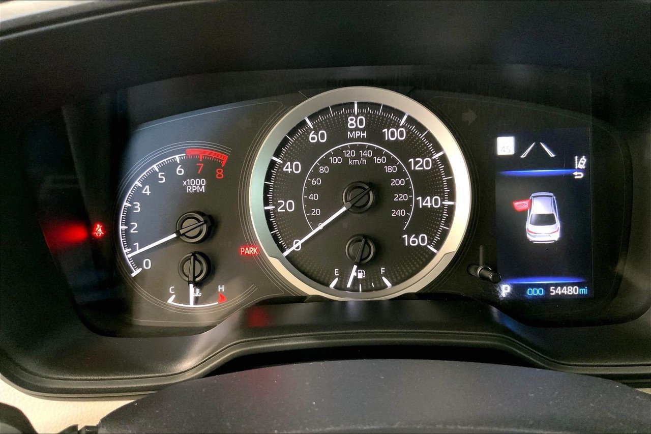 Used 2022 Toyota Corolla LE FWD image 23