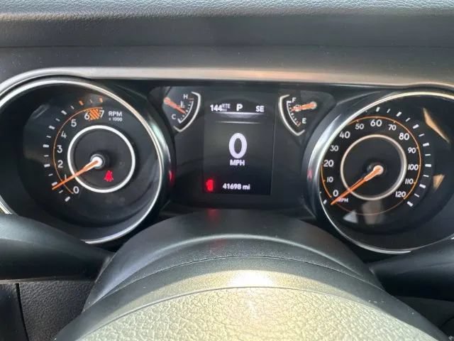 Used 2023 Jeep Wrangler Sport AWD/4WD image 34