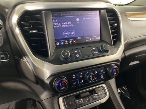 Used 2020 GMC Acadia SLE AWD/4WD image 25