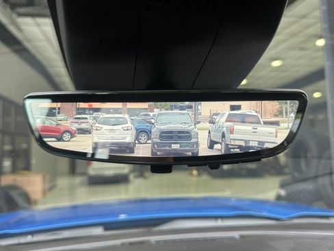 Used 2024 GMC Sierra 1500 AT4 w/ Technology Package AWD/4WD image 26