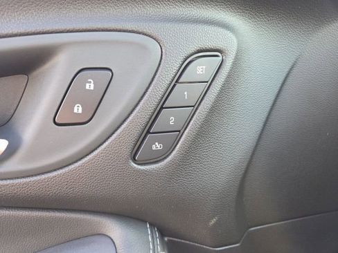 Certified 2024 Buick Encore GX Avenir w/ Avenir Technology Package image 13