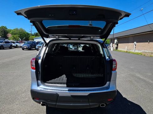 Used 2023 Subaru Ascent Premium w/ Convenience Package AWD/4WD image 11