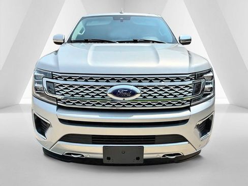 Used 2019 Ford Expedition Max Platinum AWD/4WD image 2