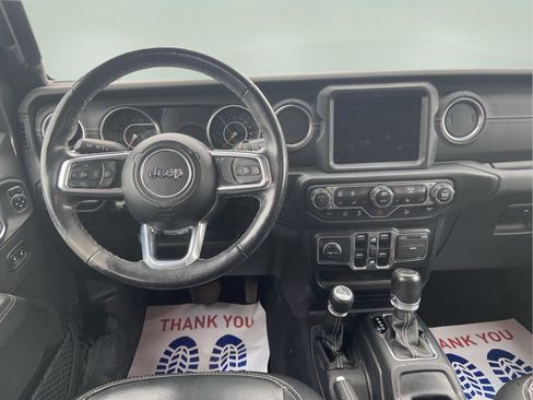 Used 2021 Jeep Wrangler Unlimited Sahara AWD/4WD image 19