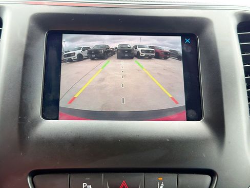 Used 2021 Jeep Cherokee Latitude Plus image 18