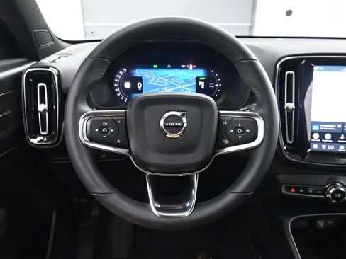 Used 2023 Volvo C40 P8 Recharge Ultimate AWD/4WD image 28