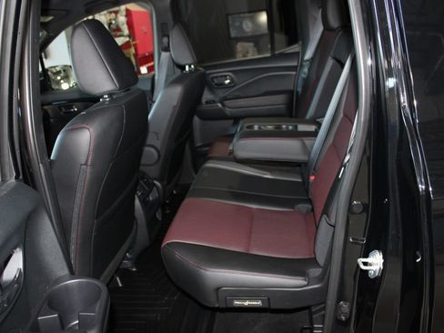 Used 2023 Honda Ridgeline Black Edition image 12