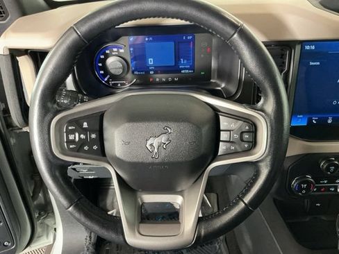 Used 2023 Ford Bronco Wildtrak AWD/4WD image 18
