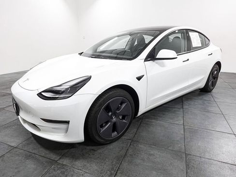 Used 2023 Tesla Model 3 Long Range image 3