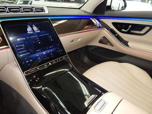 Used 2023 Mercedes-Benz S 500 4MATIC w/ Warmth & Comfort Package image 41