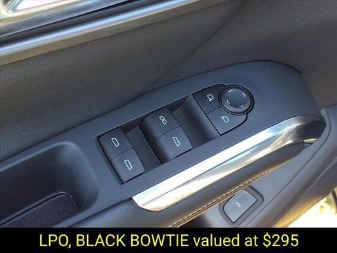 New 2026 Chevrolet Traverse LT w/ Driver Confidence Package image 5