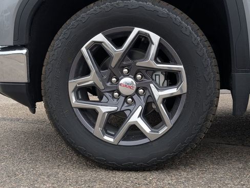 New 2026 GMC Sierra 1500 SLT w/ SLT Premium Plus Package AWD/4WD image 4