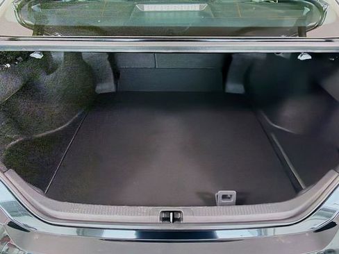 Used 2025 Toyota Camry SE FWD image 24