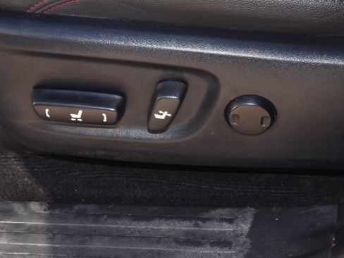 Used 2020 Toyota 4Runner Venture image 37