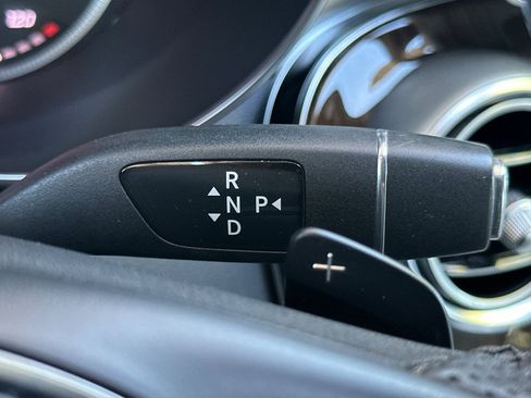 Used 2017 Mercedes-Benz C 300 Sedan image 18