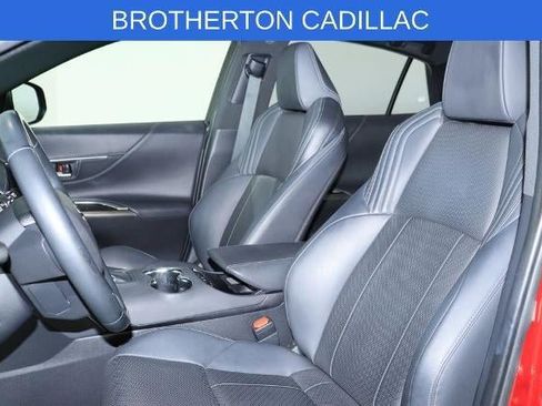 Used 2022 Toyota Venza Limited AWD/4WD image 20