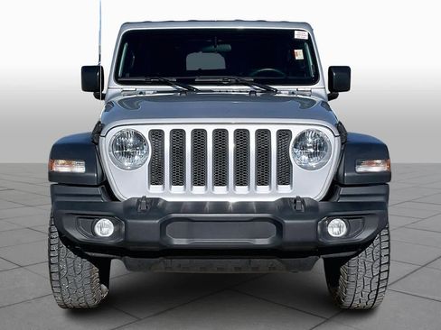 Used 2023 Jeep Wrangler Sport image 3