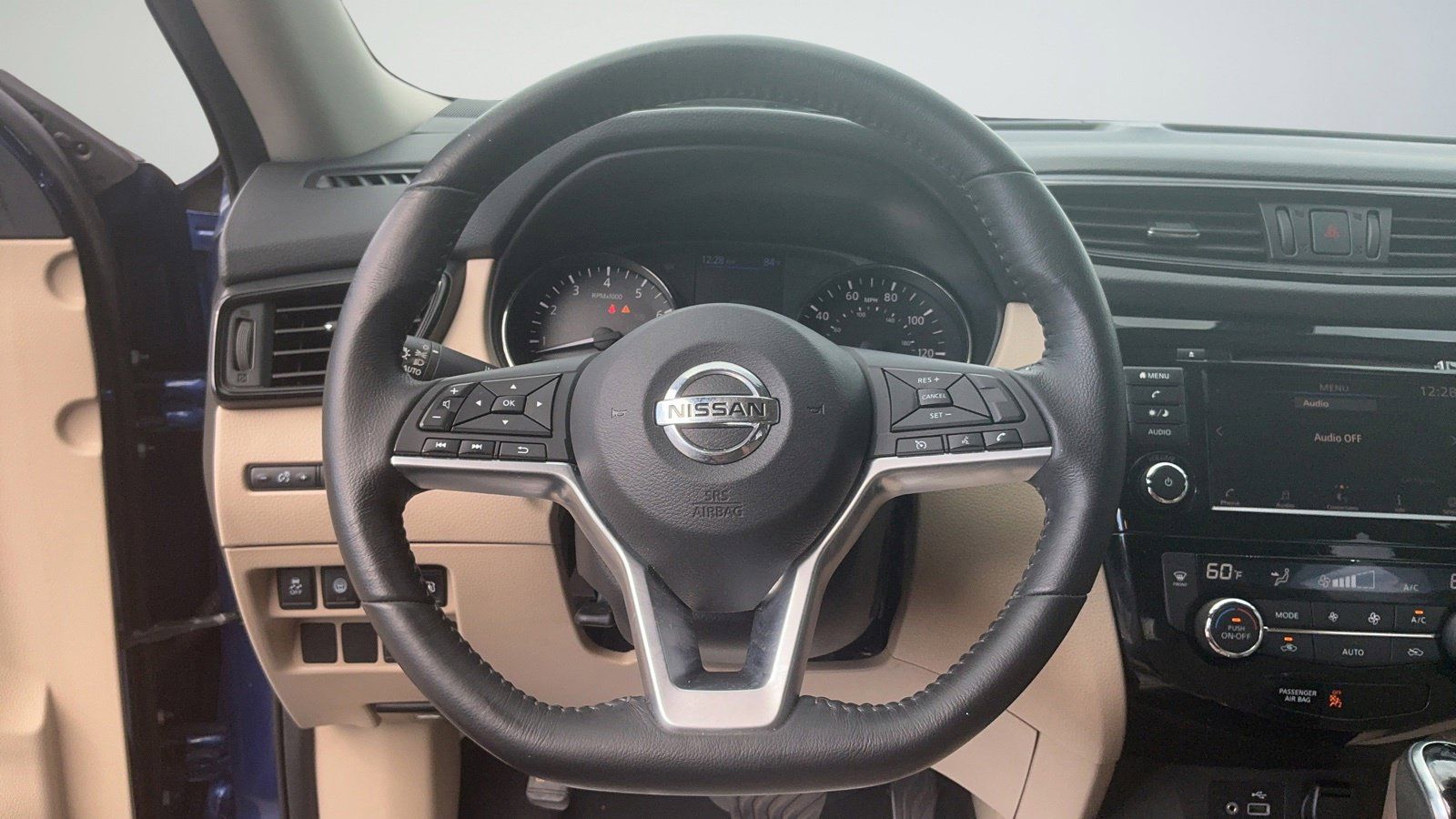 Used 2019 Nissan Rogue SV FWD image 18
