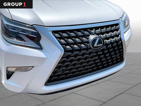 Used 2023 Lexus GX 460 Premium w/ Premium Package AWD/4WD image 29