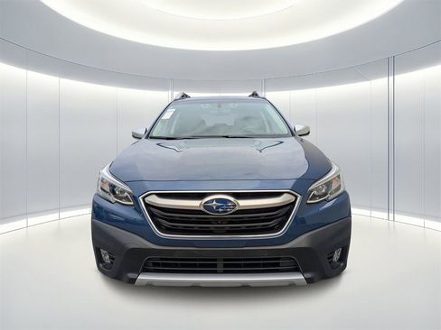 Used 2022 Subaru Outback Touring XT image 8