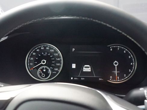 Certified 2025 Genesis G70 3.3T Advanced image 8