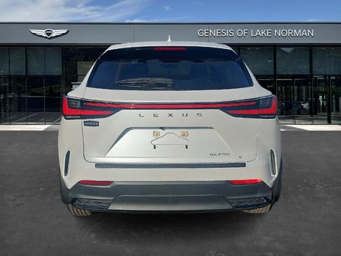 Used 2022 Lexus NX 250 FWD w/ Premium Package image 8