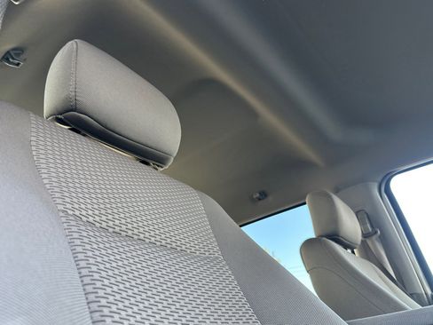 Used 2018 Ford F250 XLT AWD/4WD image 19