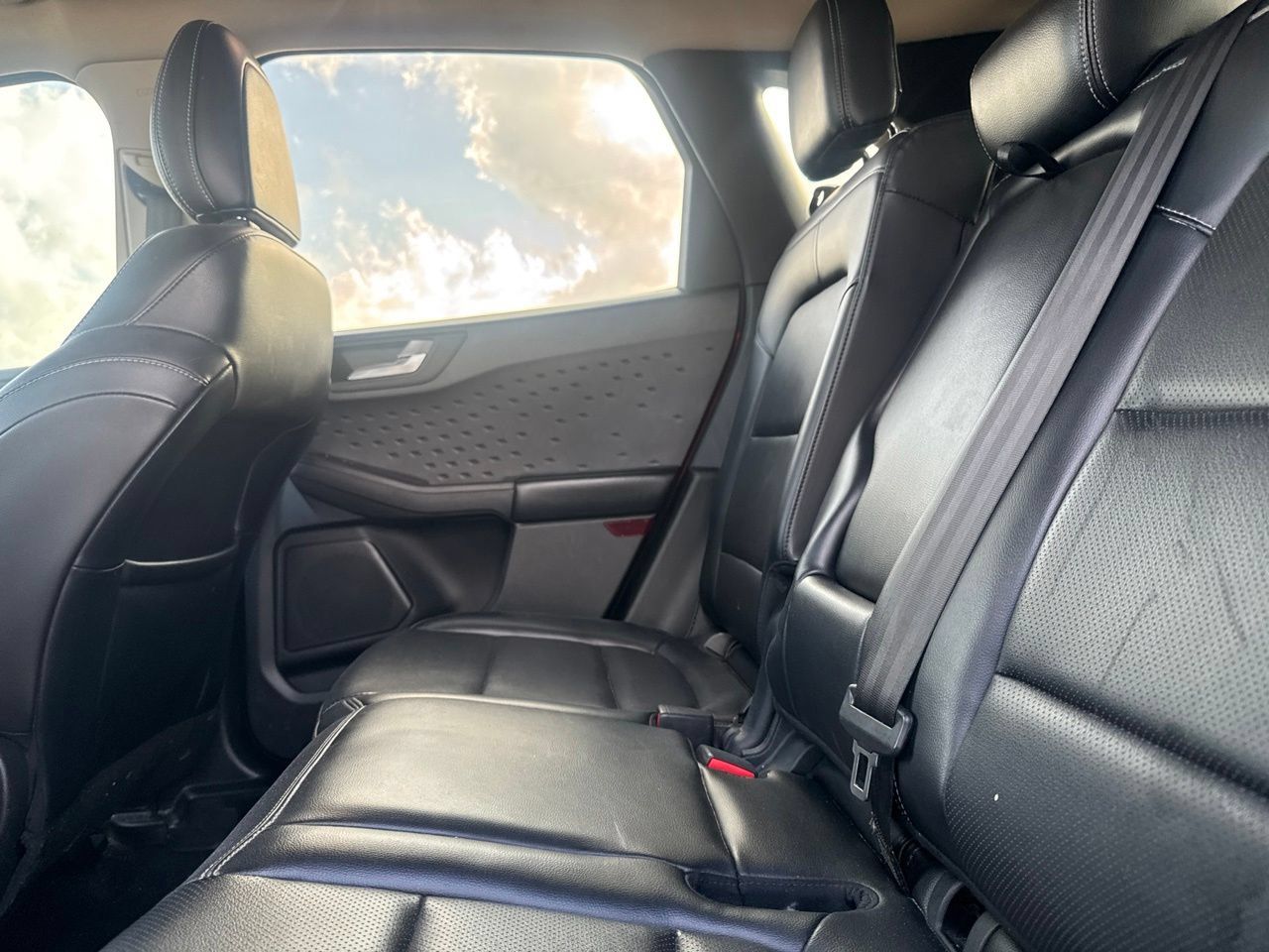 Used 2020 Ford Escape SEL FWD image 38