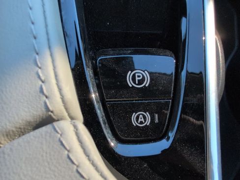 Used 2025 Volvo XC90 B5 Plus w/ Protection Package Premier image 25