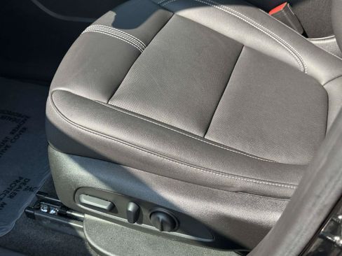 Certified 2024 Chevrolet Blazer LT w/ LPO, Floor Liner Package FWD image 17