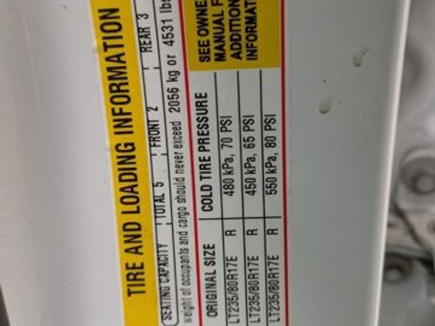 Used 2017 GMC Sierra 3500 Denali w/ Duramax Plus Package image 16