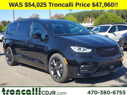 New 2026 Chrysler Pacifica Limited