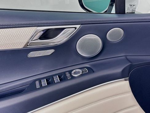 Used 2025 Genesis GV80 3.5T Prestige image 18