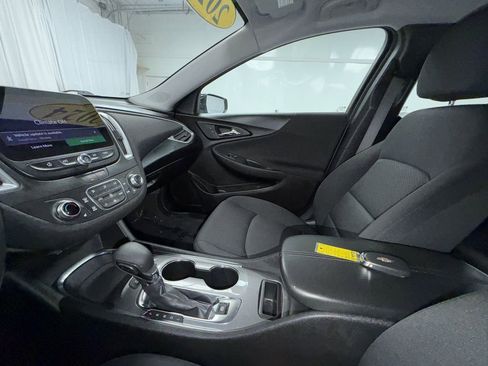 Used 2024 Chevrolet Malibu LT image 20