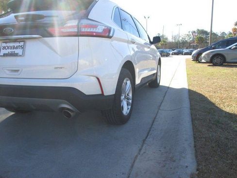 Used 2020 Ford Edge SEL w/ Convenience Package image 3