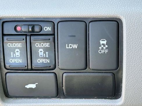 Used 2016 Honda Odyssey EX-L image 21