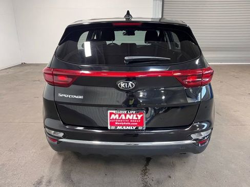 Used 2022 Kia Sportage LX FWD image 4