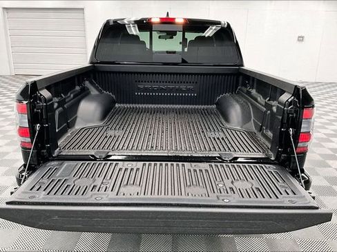 New 2026 Nissan Frontier SV image 17