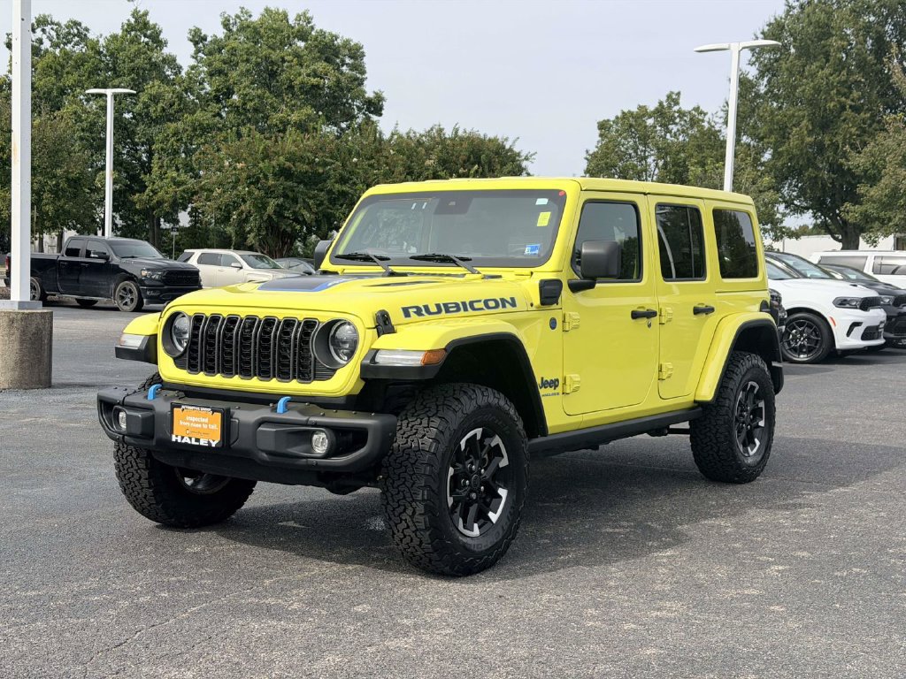 Used 2024 Jeep Wrangler Unlimited Rubicon 4xe AWD/4WD image 5