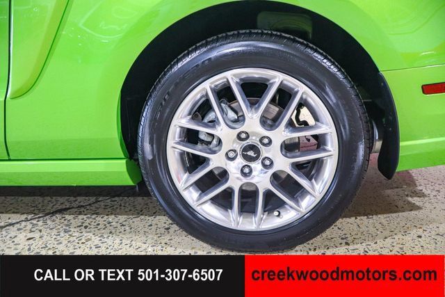 Used 2013 Ford Mustang GT Premium w/ Security Pkg RWD image 14